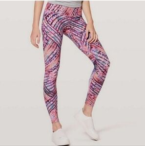 Lululemon high rise colorful print leggings size Small